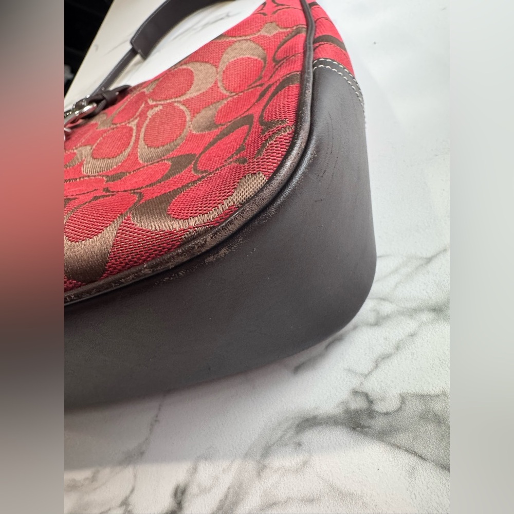 Coach Red Signature Jacquard Hampton Clip Bag #6091 - Picture 5 of 8